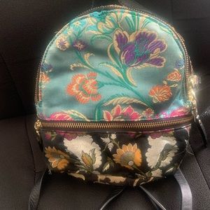 Small Steve Madden Oriental Backpack